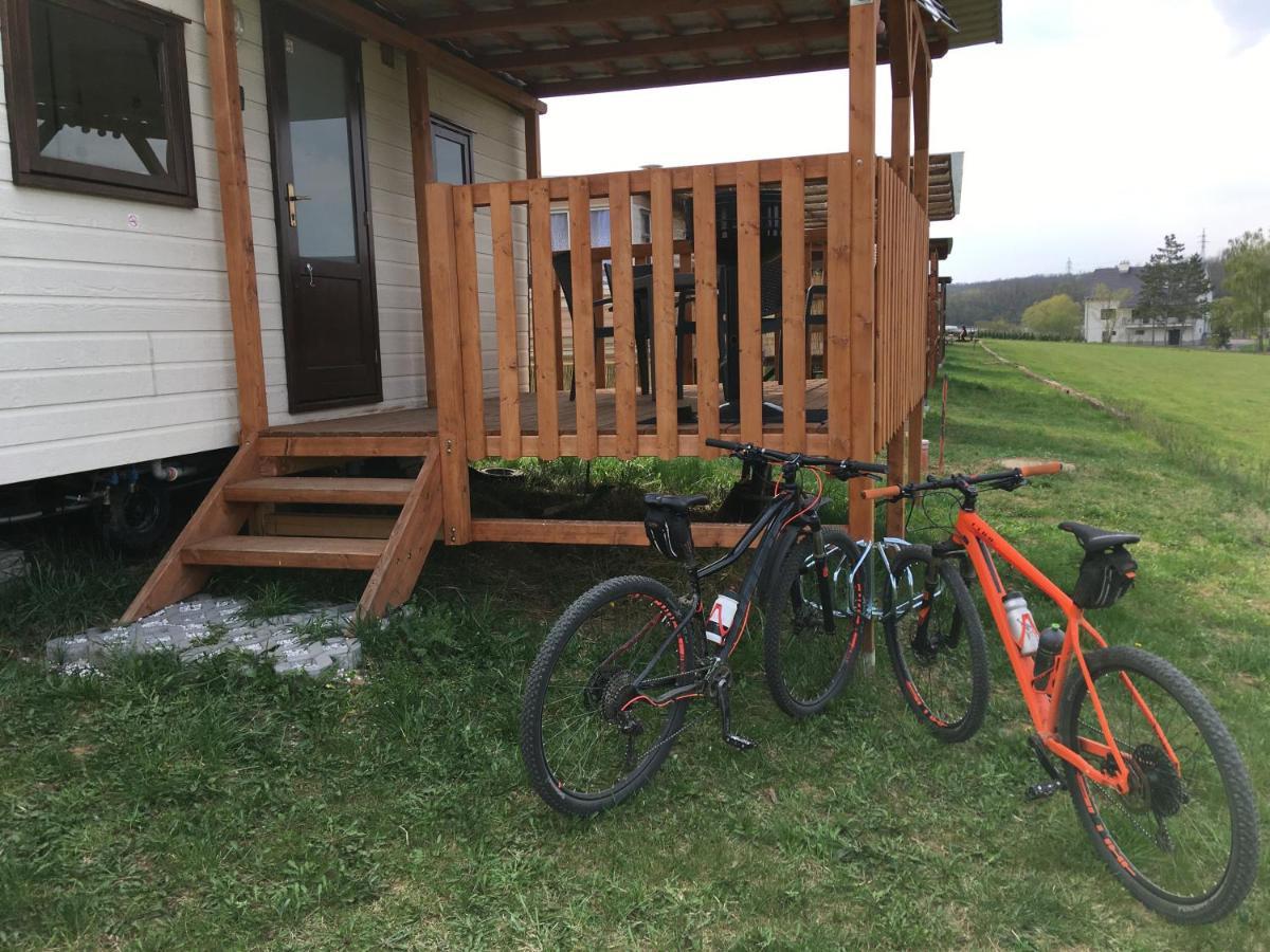 Mobilheim Chalet - Vyrovicka Prehrada Vyrovice Kültér fotó
