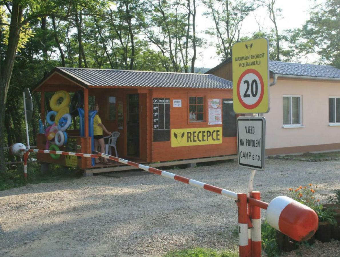 Mobilheim Chalet - Vyrovicka Prehrada Vyrovice Kültér fotó
