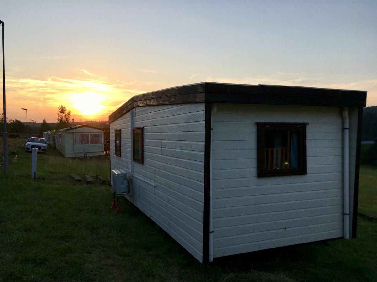 Mobilheim Chalet - Vyrovicka Prehrada Vyrovice Kültér fotó