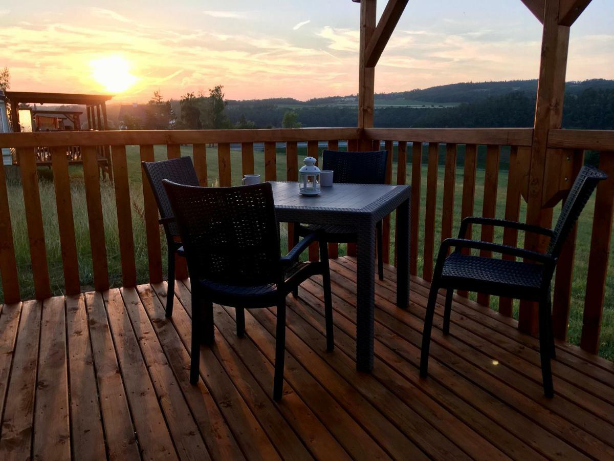 Mobilheim Chalet - Vyrovicka Prehrada Vyrovice Kültér fotó